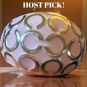 🔥HOST PICK!🔥 Vintage Coach Enamel Pink Dome Ring Designed w/ Gold Signature Cs